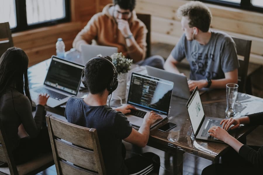 AeroVerix cybersecurity professionals